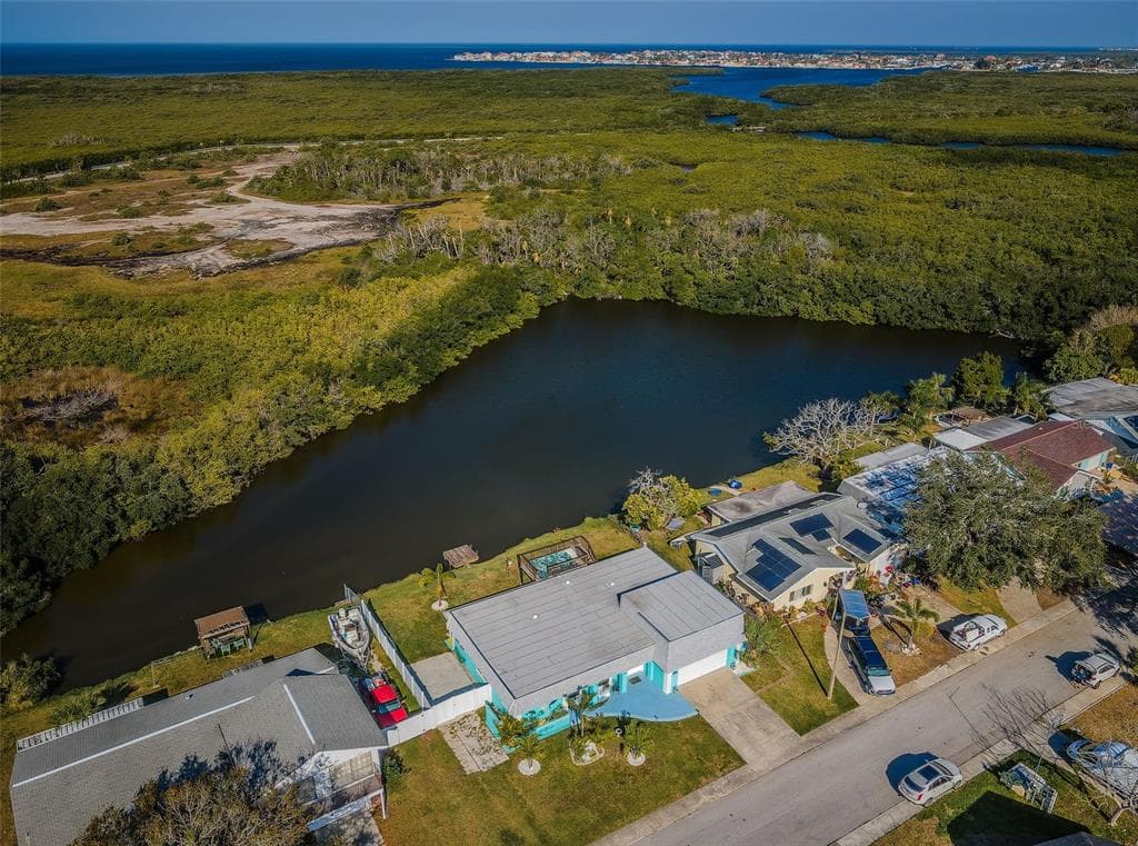 3627 GRAYTON DRIVE NEW PORT RICHEY, FL 34652