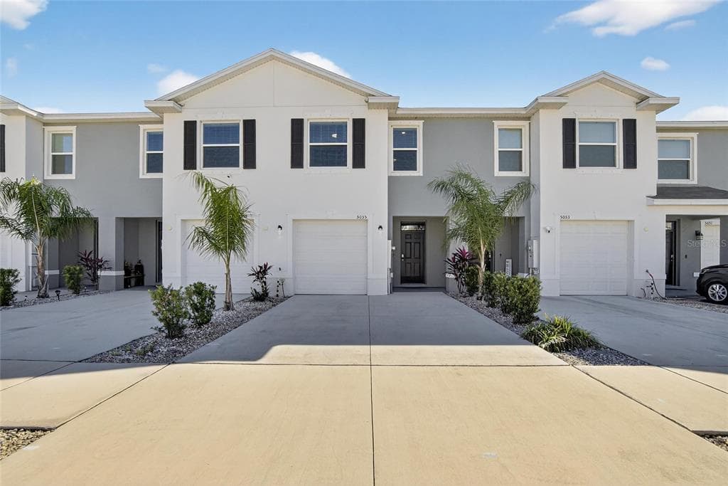 5055 CAPTAIN DAVIS DRIVE WIMAUMA, FL 33598