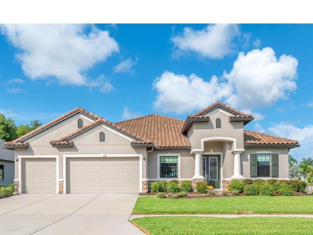814 TIRANO WAY SUN CITY CENTER, FL 33573