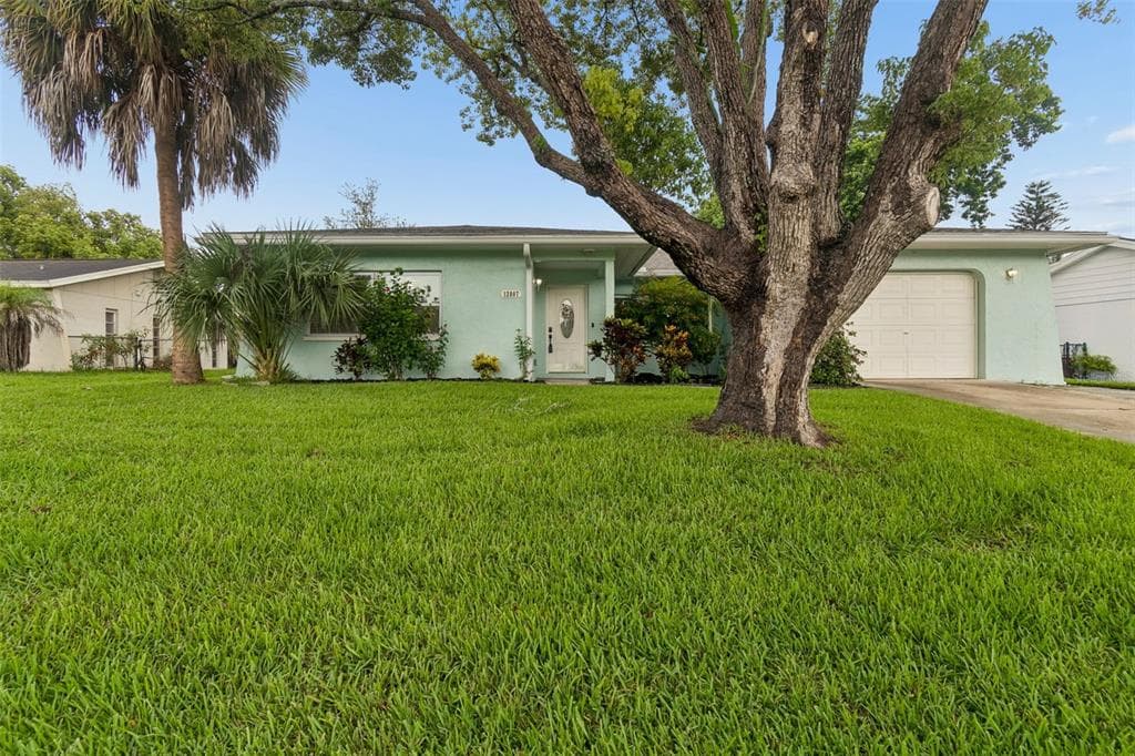 12807 WILLOWDALE WAY HUDSON, FL 34667