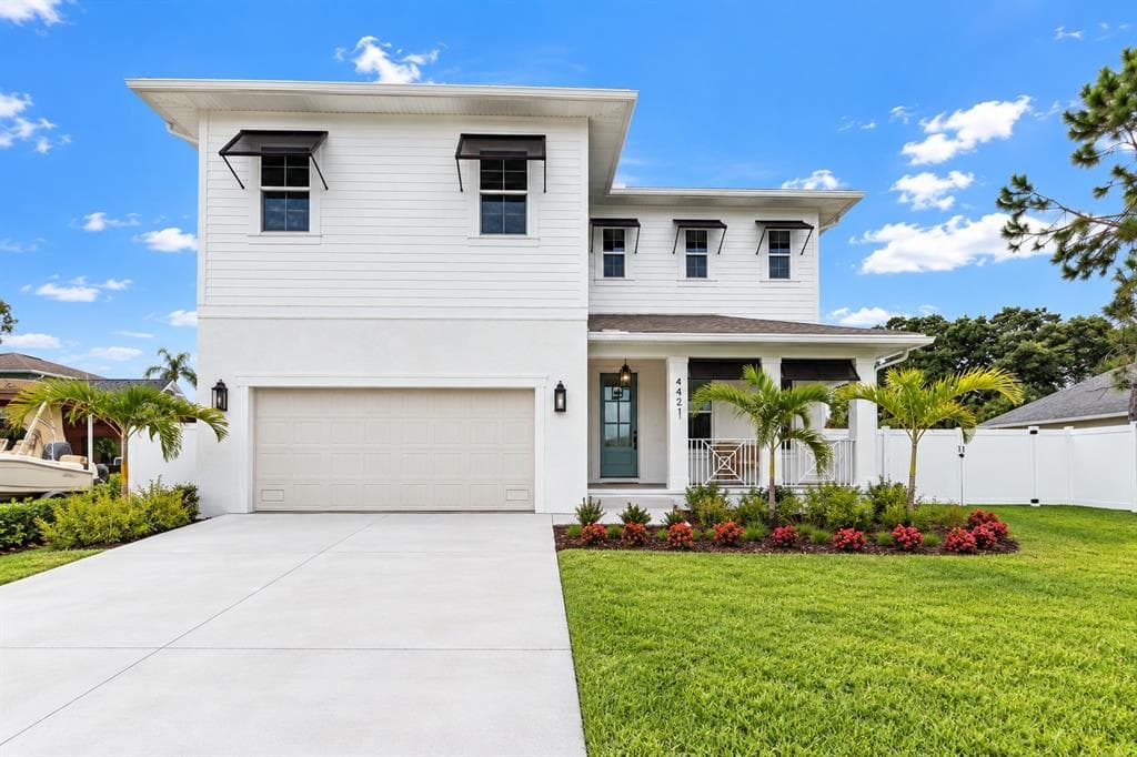 4421 W BAY COURT AVENUE TAMPA, FL 33611