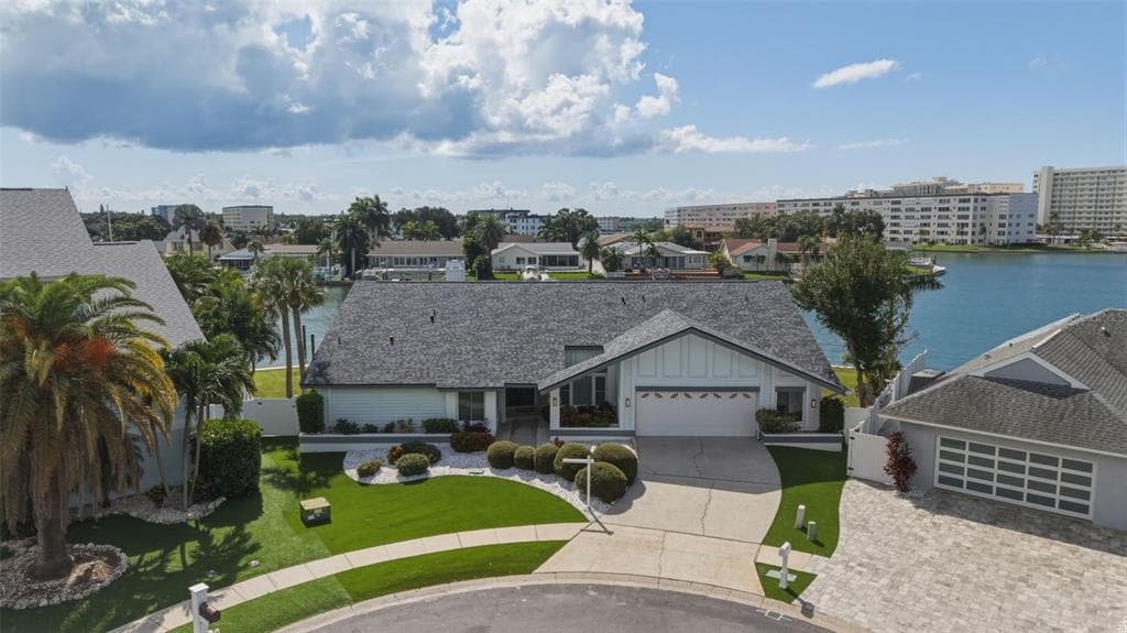 5921 SEABIRD DRIVE S GULFPORT, FL 33707