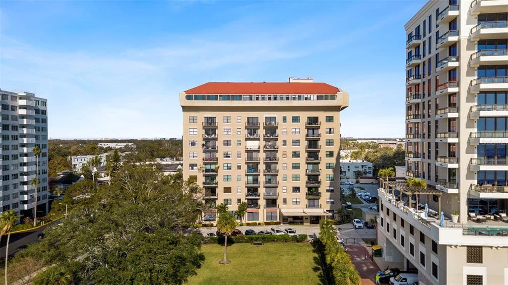 2109 BAYSHORE BOULEVARD UNIT 503 TAMPA, FL 33606