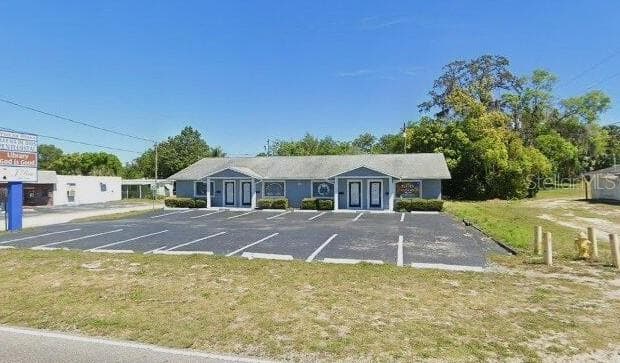 7154 CONGRESS STREET NEW PORT RICHEY, FL 34653