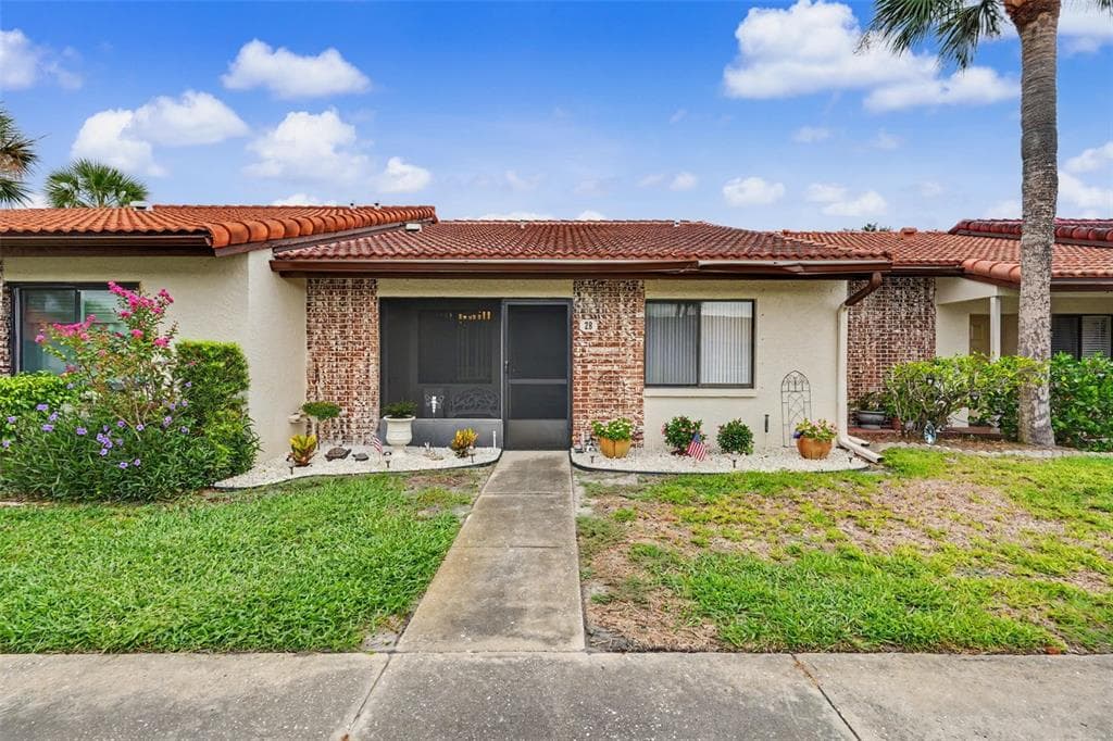 7360 ULMERTON ROAD UNIT 2B LARGO, FL 33771