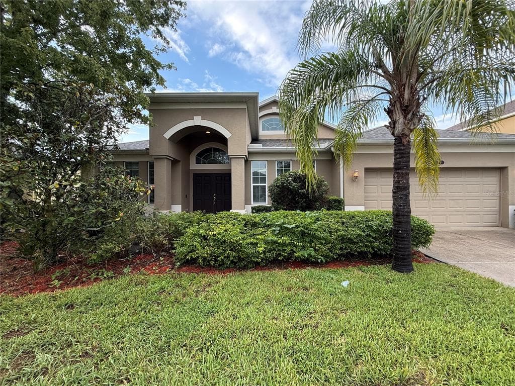 10856 BREAKING ROCKS DRIVE TAMPA, FL 33647