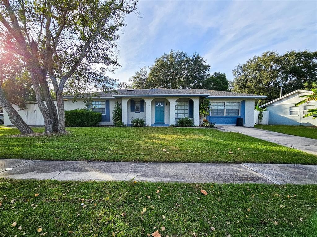 212 S CORTEZ AVENUE WINTER SPRINGS, FL 32708