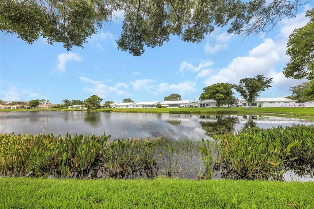 9110 40TH WAY N PINELLAS PARK, FL 33782