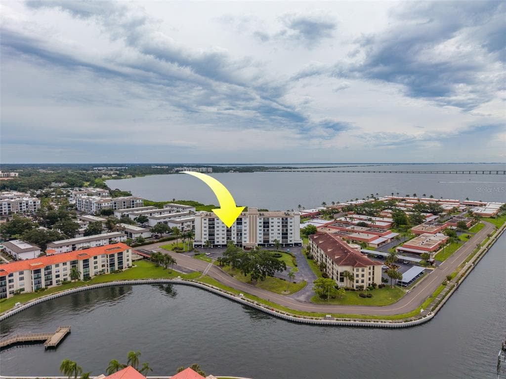 19029 US HIGHWAY 19 N UNIT 9-403 CLEARWATER, FL 33764