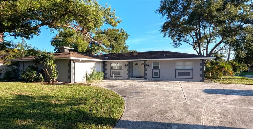 3273 HARBOR LAKE DRIVE LARGO, FL 33770