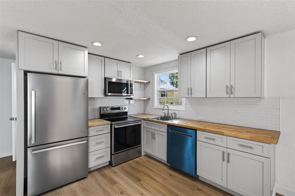 4545 12TH AVENUE S ST PETERSBURG, FL 33711