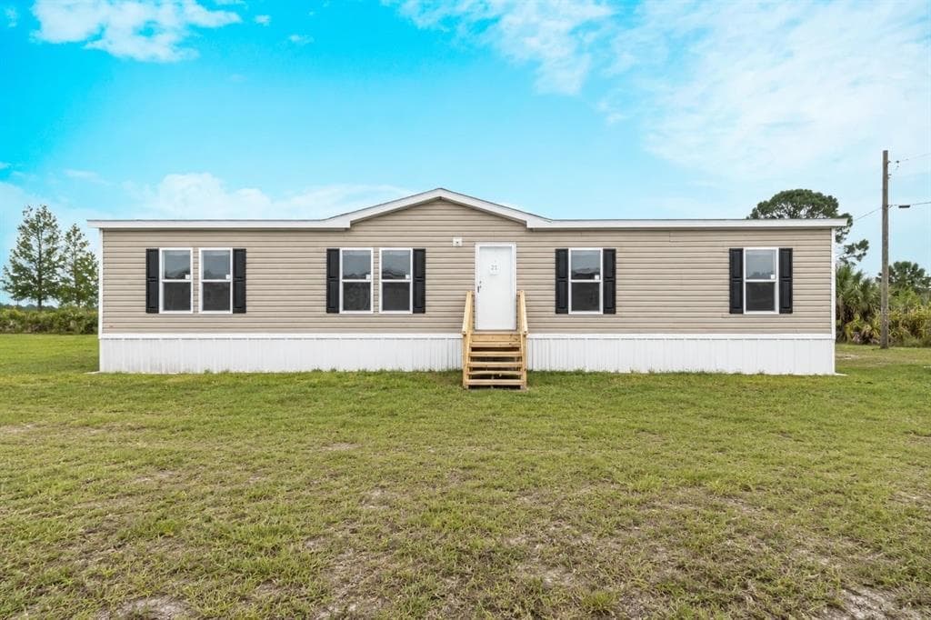 19836 NW 280TH STREET OKEECHOBEE, FL 34972