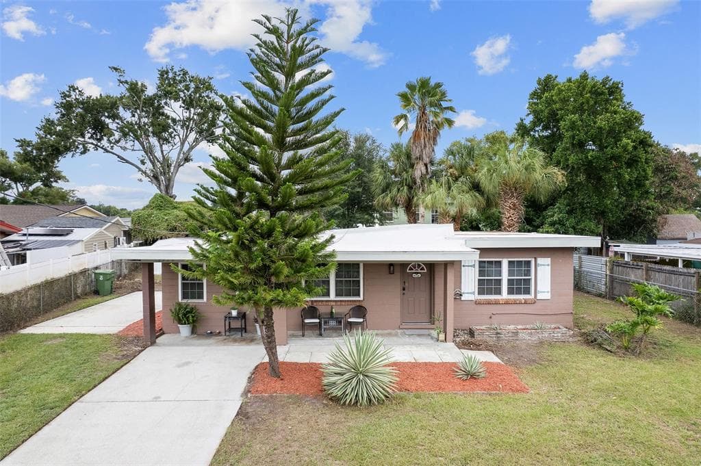 2309 W CLUSTER AVENUE TAMPA, FL 33604