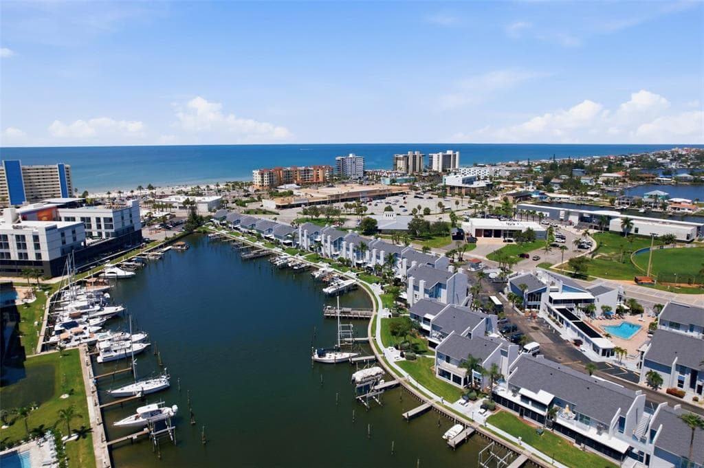 175 MEDALLION BOULEVARD UNIT F MADEIRA BEACH, FL 33708