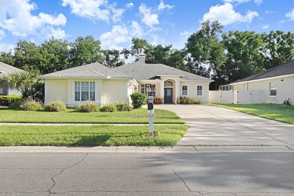 3029 MINUTEMAN LANE BRANDON, FL 33511