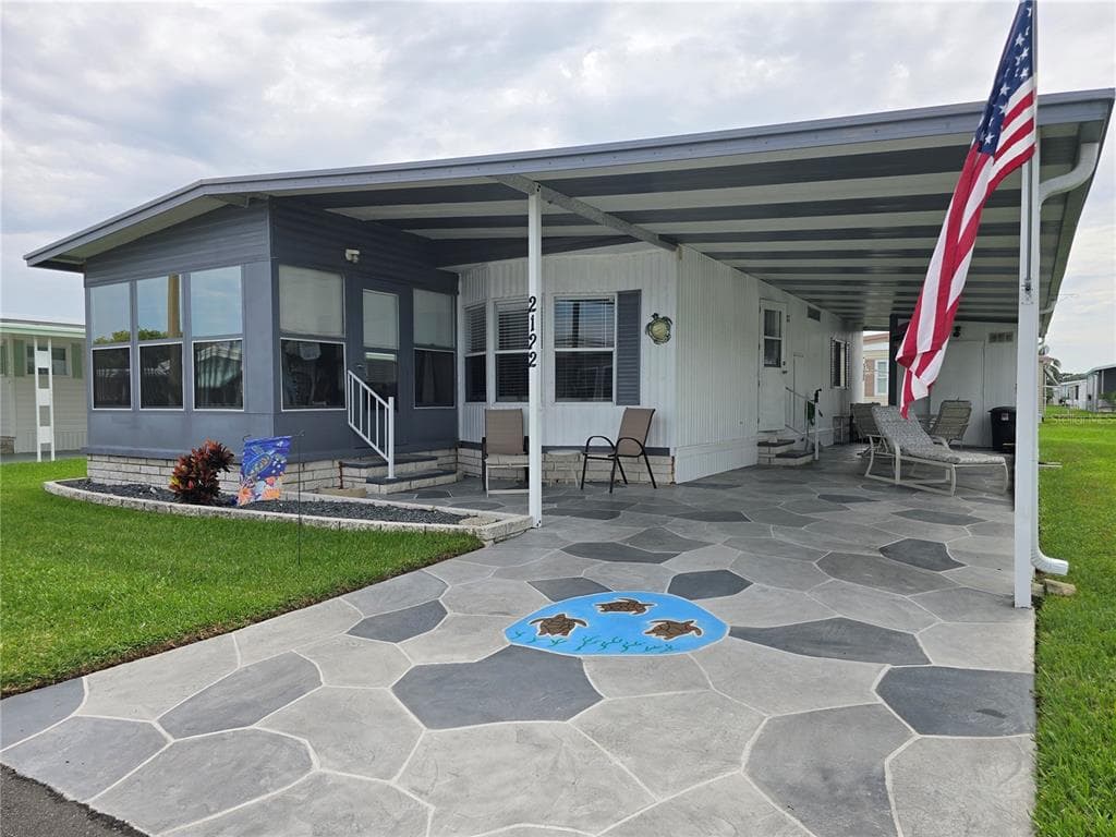 2122 WATERVIEW DRIVE HOLIDAY, FL 34691