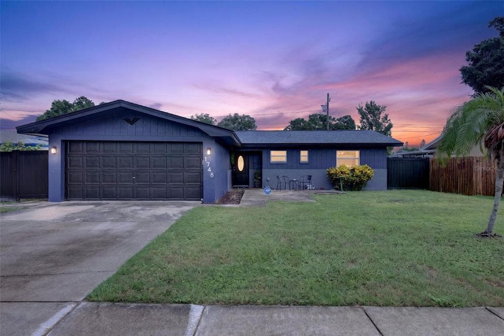 1748 GREENLEA DRIVE CLEARWATER, FL 33755