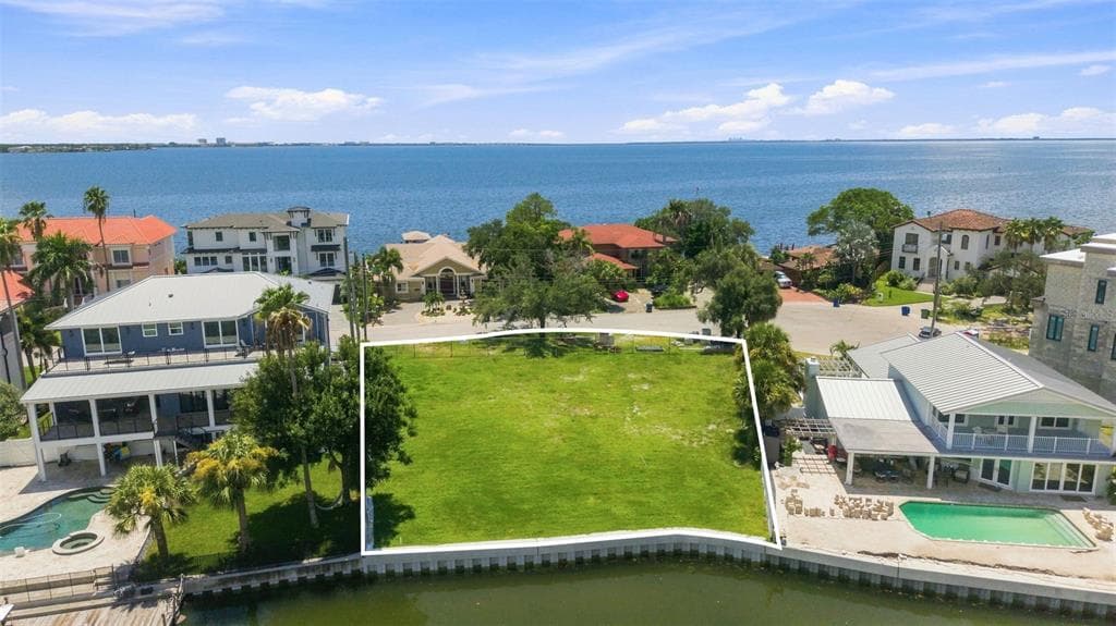 5833 MARINER STREET TAMPA, FL 33609