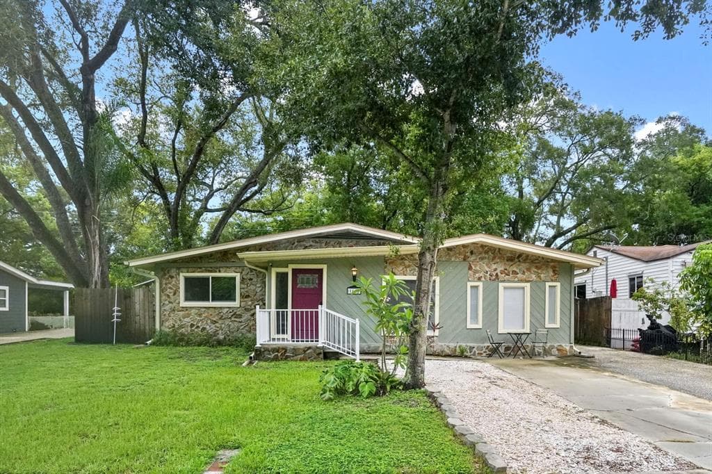 1663 SAN MATEO DRIVE DUNEDIN, FL 34698