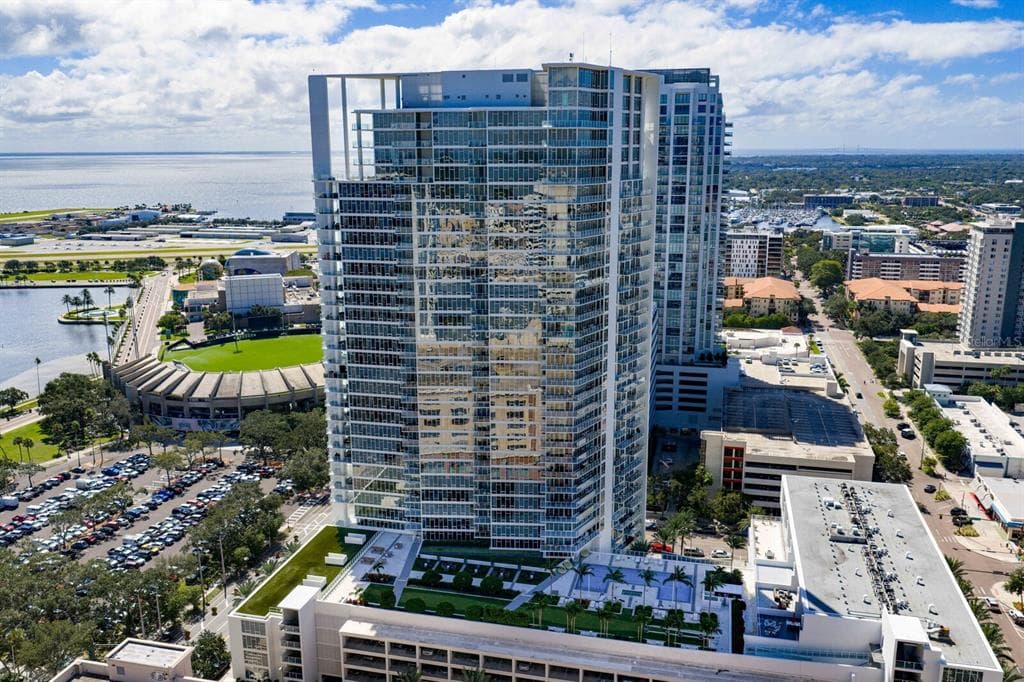 175 1ST STREET S UNIT 303