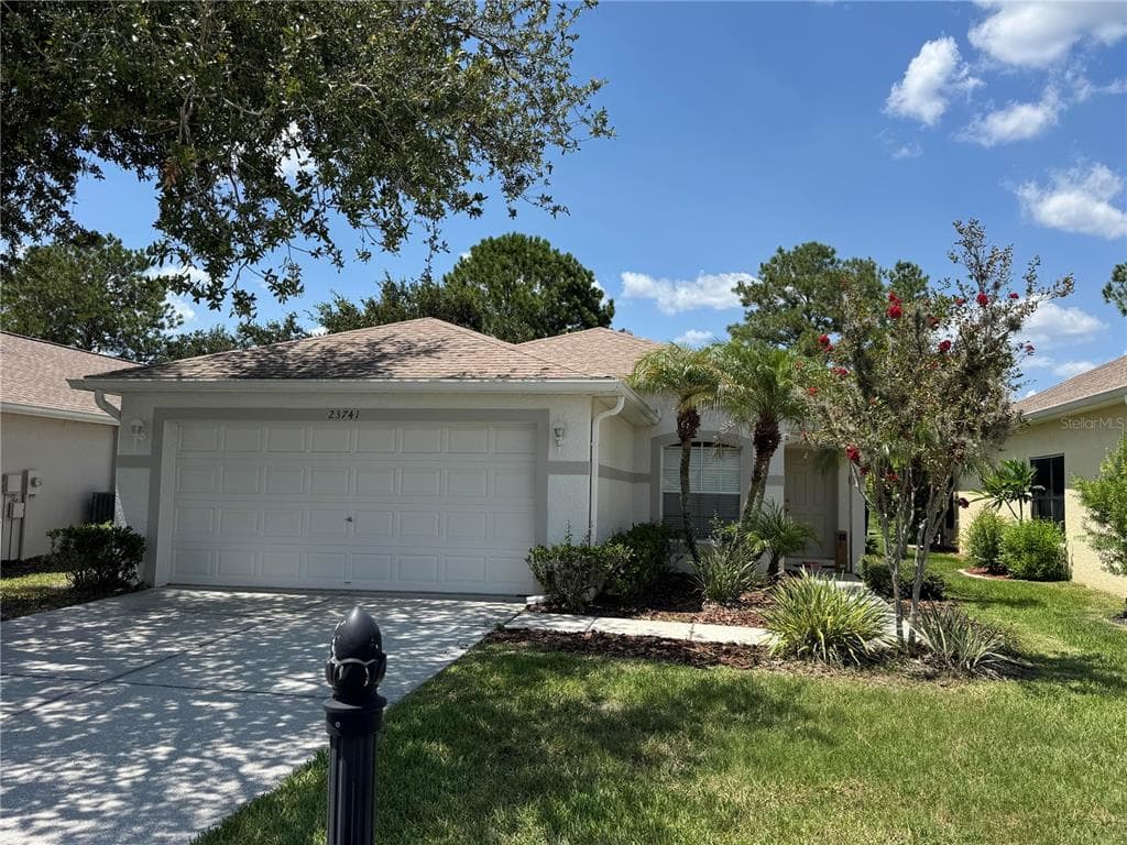 23741 CORAL RIDGE LANE LAND O LAKES, FL 34639