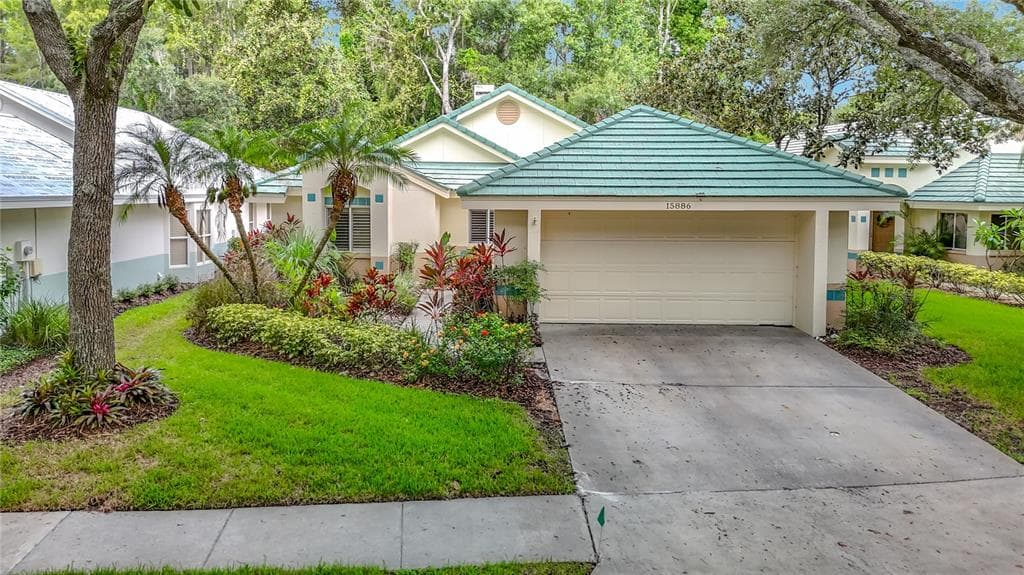 15886 SANCTUARY DRIVE TAMPA, FL 33647
