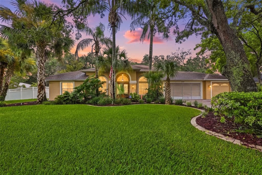 18416 AUTUMN LAKE BOULEVARD HUDSON, FL 34667