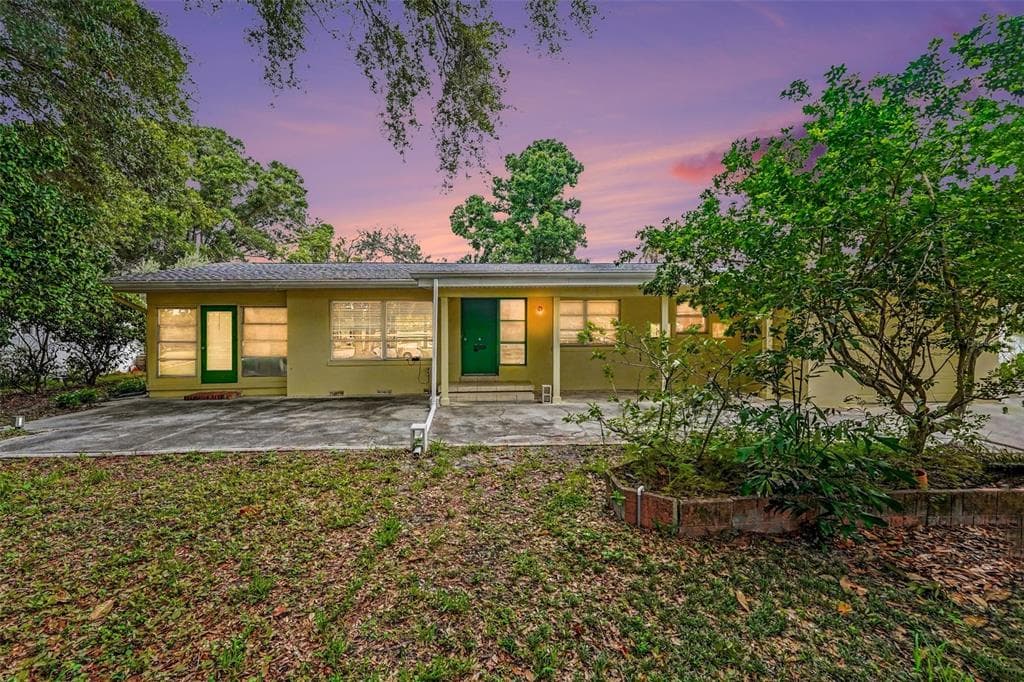 6415 2ND AVENUE N ST PETERSBURG, FL 33710