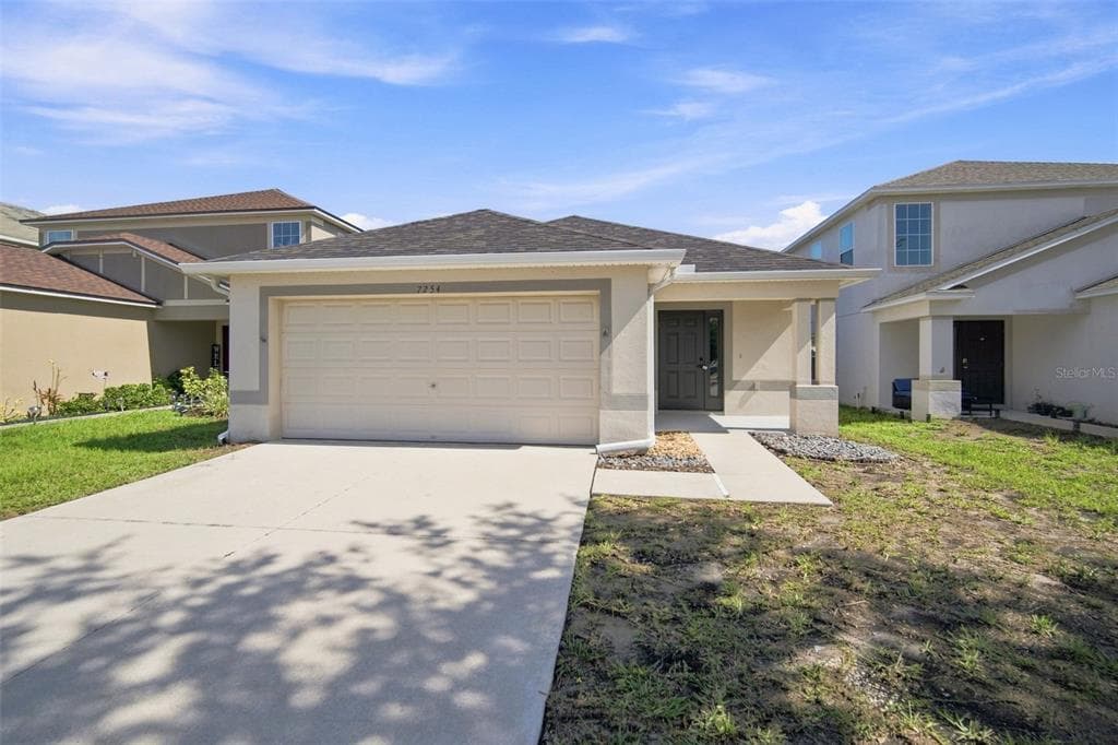 7254 LUMBER PORT DRIVE RUSKIN, FL 33573
