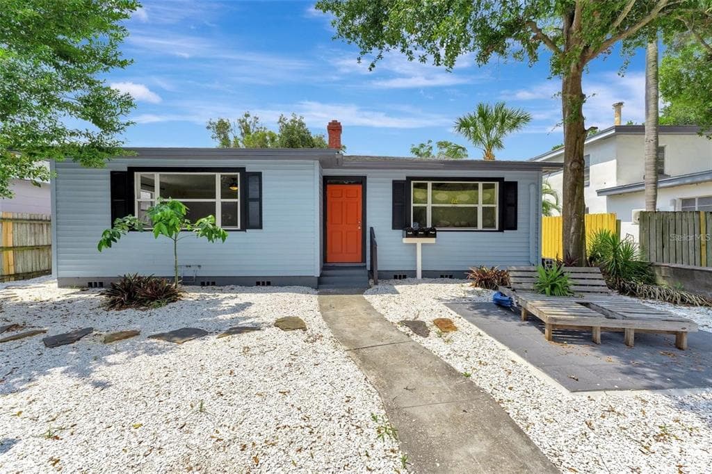 828 22ND AVENUE N Apt. West ST PETERSBURG, FL 33704