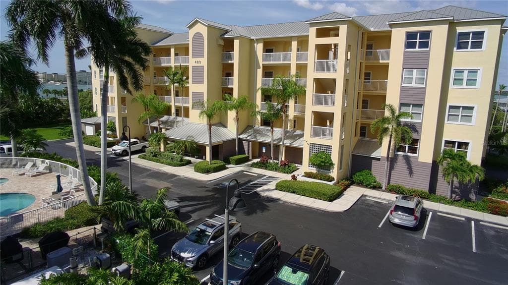 423 150TH AVENUE UNIT 1501 MADEIRA BEACH, FL 33708
