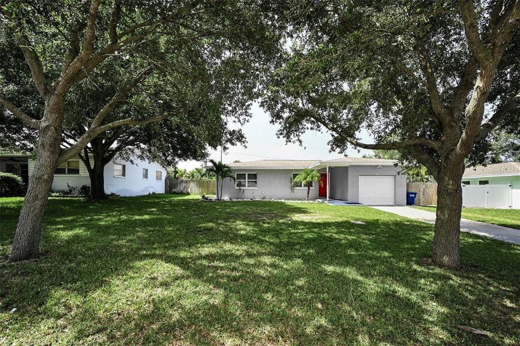 2003 6TH AVENUE SW LARGO, FL 33770