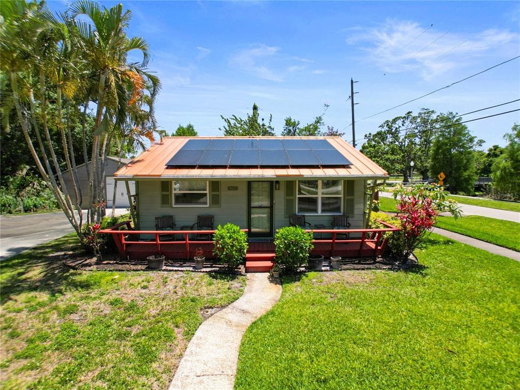 5326 18TH AVENUE S GULFPORT, FL 33707