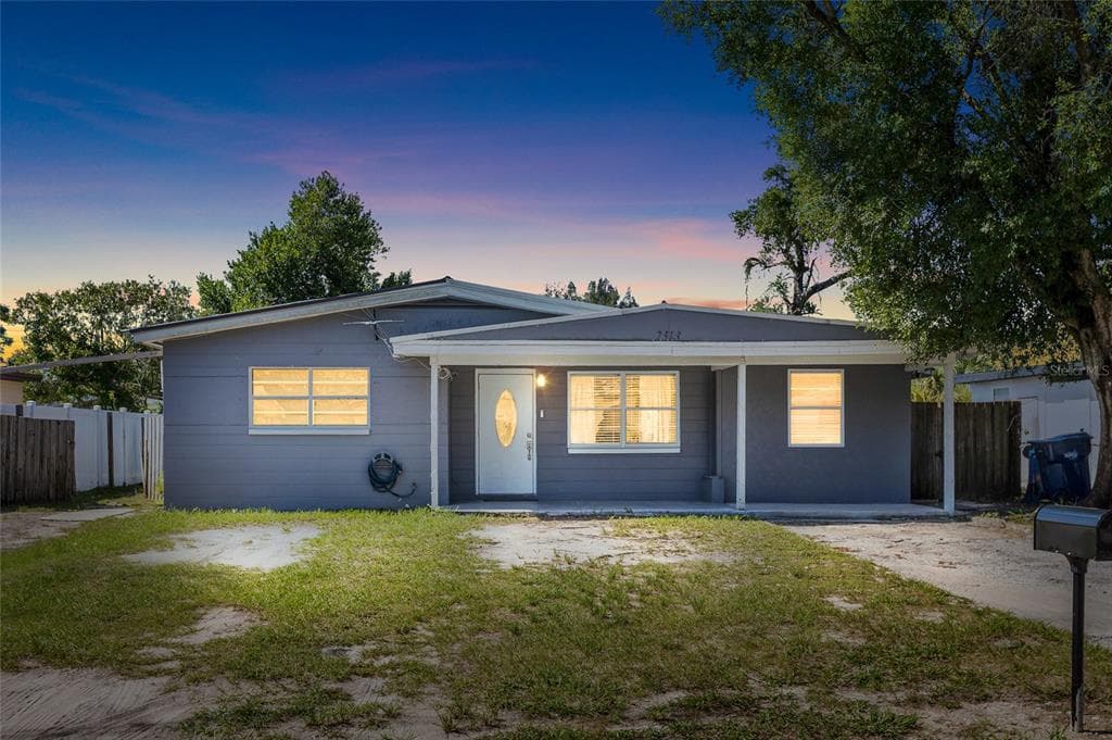 2313 E 111TH AVE TAMPA, FL 33612