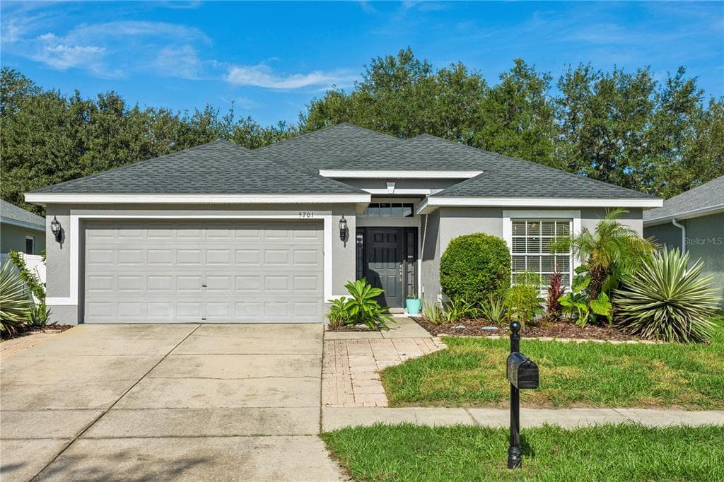 5701 SWEET WILLIAM TERRACE LAND O LAKES, FL 34639