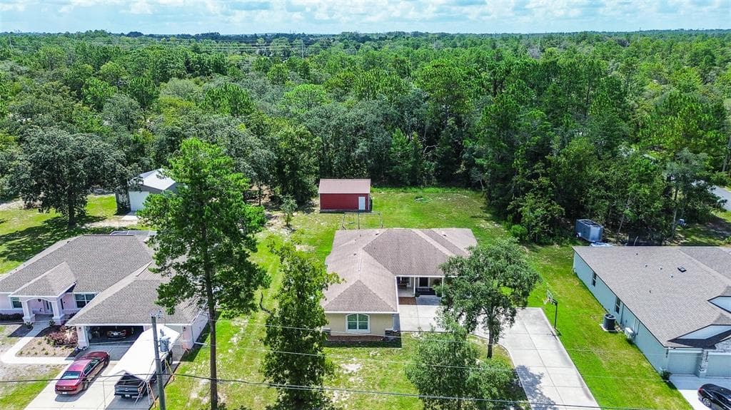 11472 PINE WARBLER AVENUE BROOKSVILLE, FL 34614