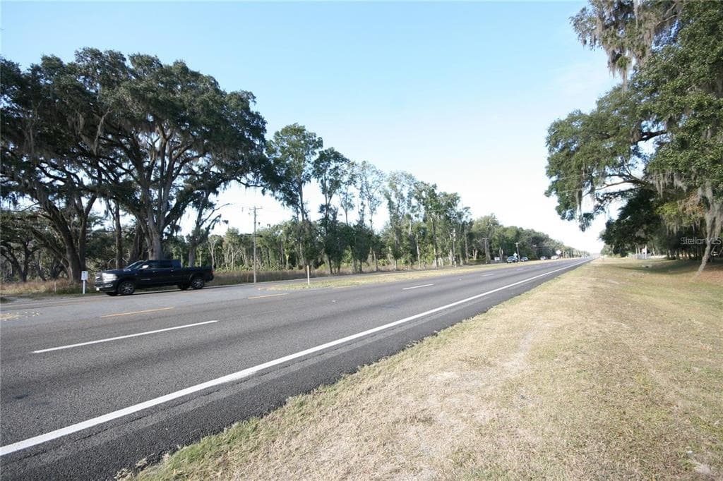 US HWY 301-6 ACRES CITRA, FL 32113