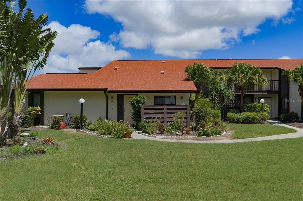 5400 34TH STREET W UNIT 15D BRADENTON, FL 34210