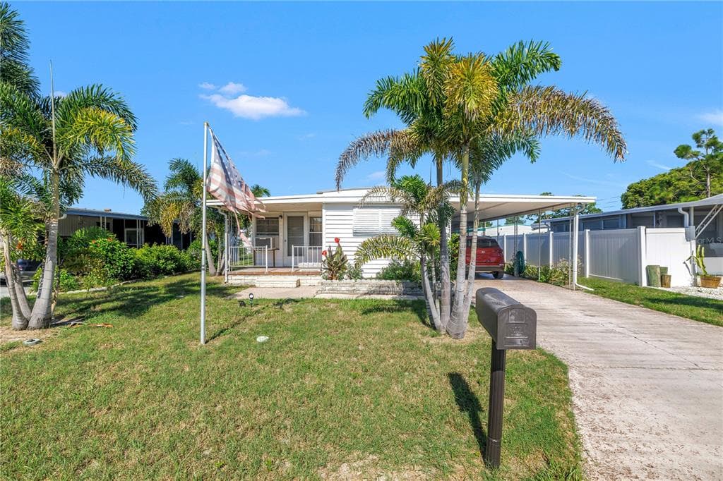 2439 SANTIAGO DRIVE HOLIDAY, FL 34690