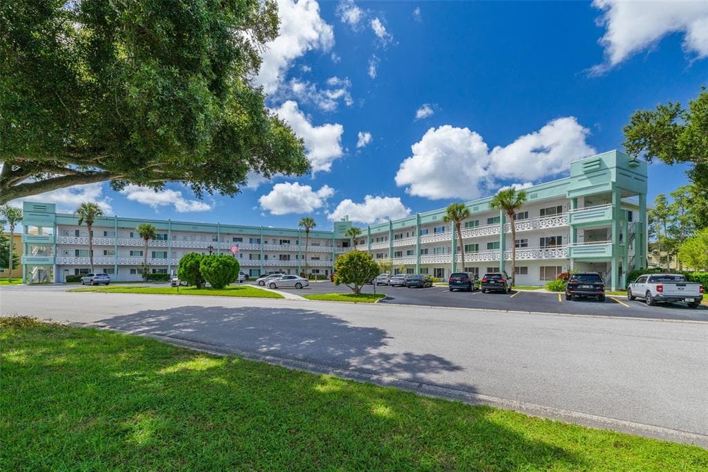 2455 FINLANDIA LANE UNIT 63