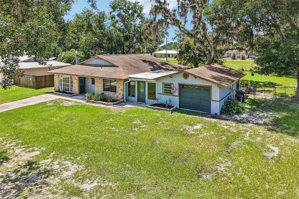 2718 SHADYWOOD PLACE LAKELAND, FL 33810