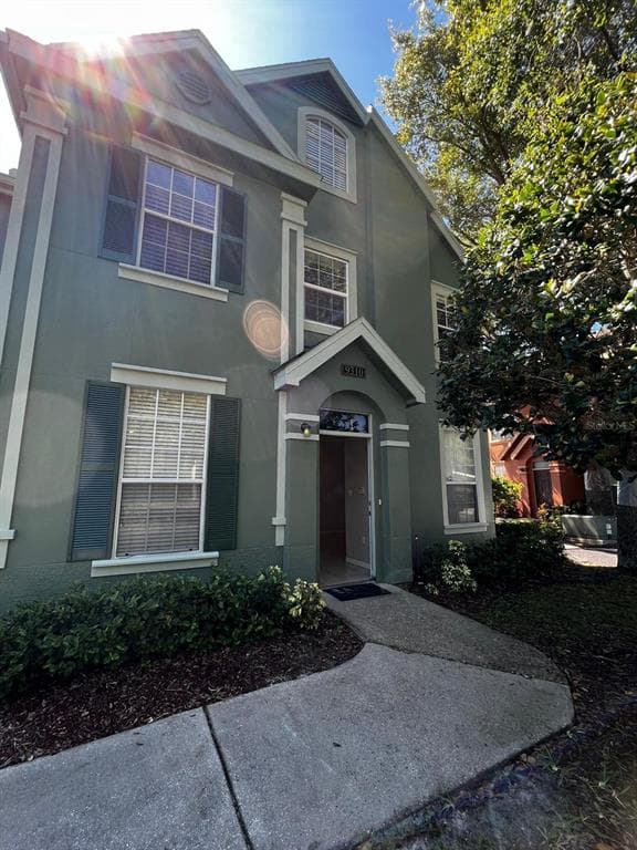 9310 LAKE CHASE ISLAND WAY UNIT 9310 TAMPA, FL 33626