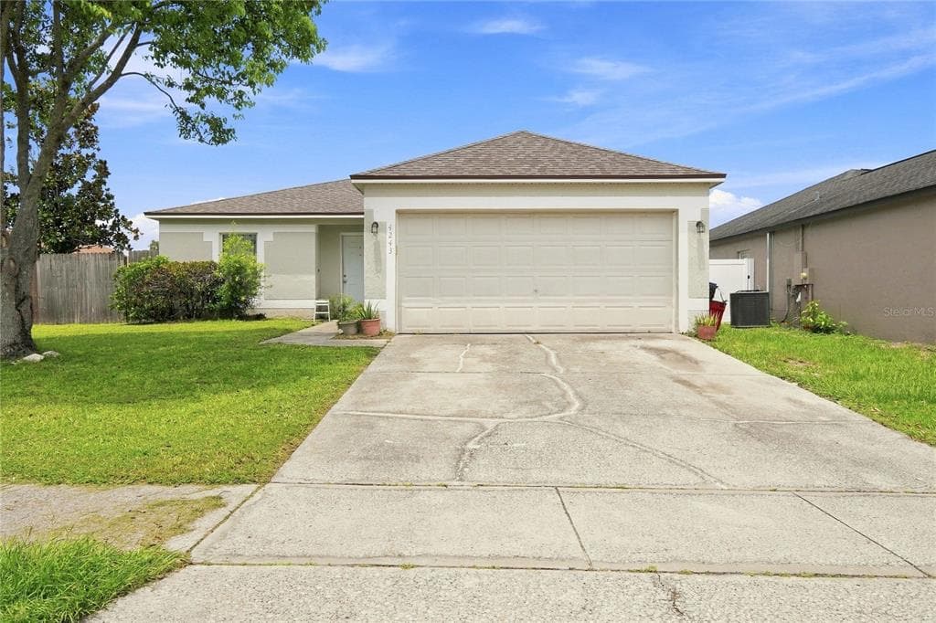 4243 MENDENWOOD LANE ORLANDO, FL 32826