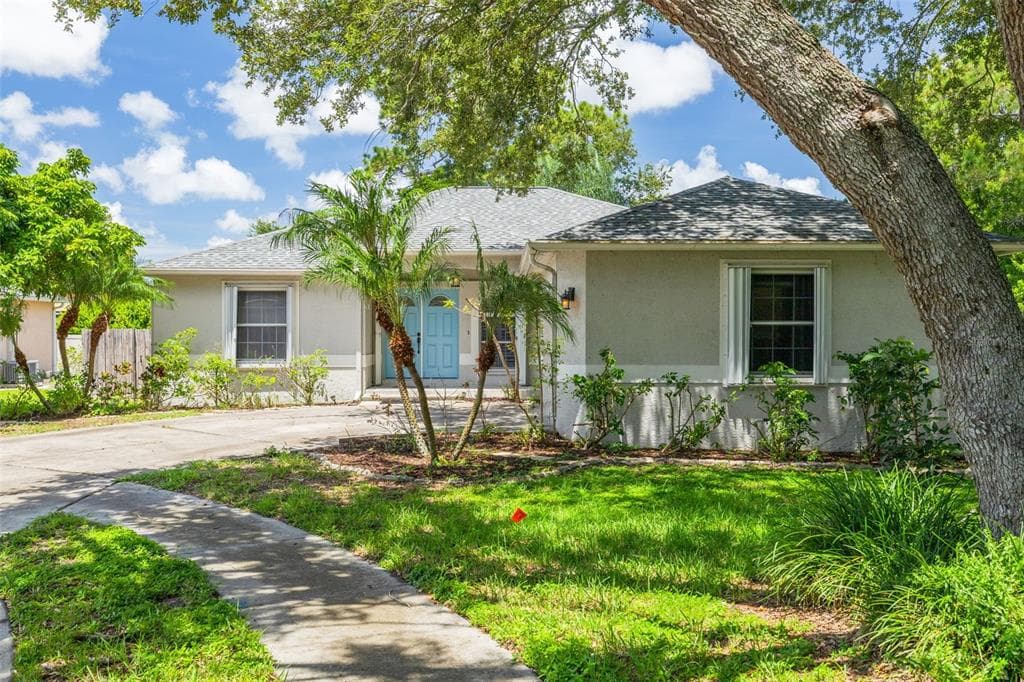 2102 BRADFORD STREET CLEARWATER, FL 33760