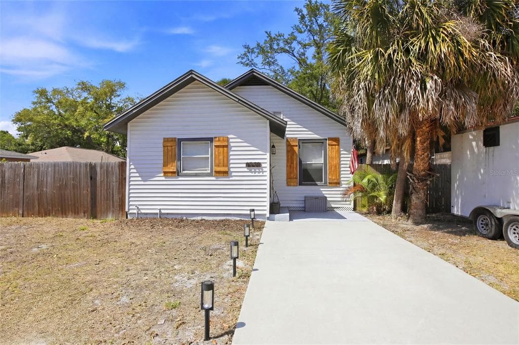4551 19TH AVENUE S ST PETERSBURG, FL 33711