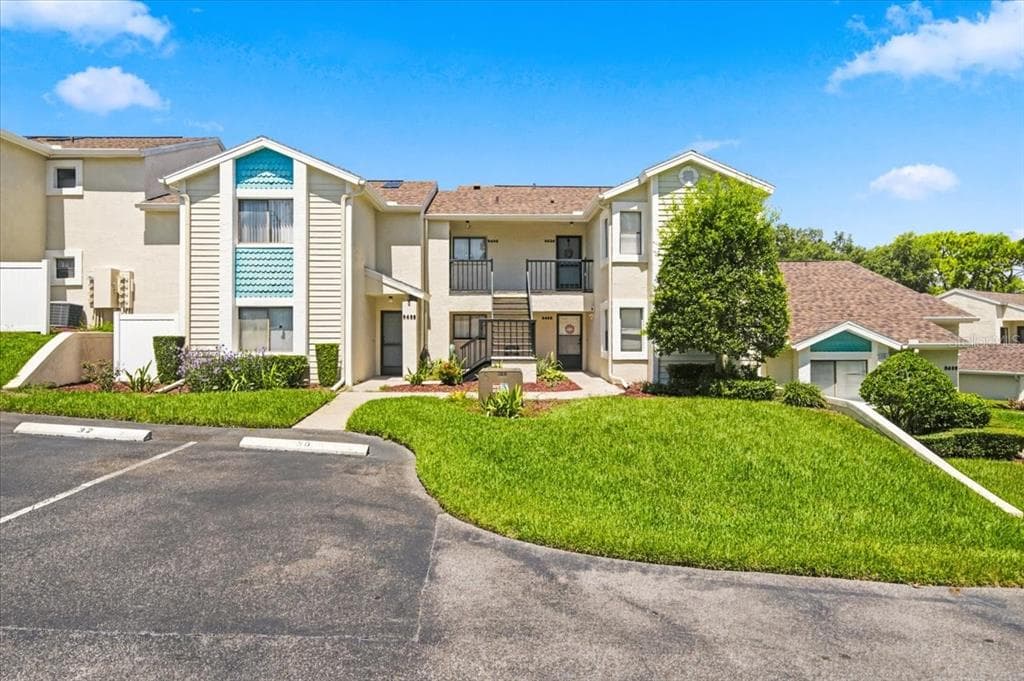9436 NAKOMA WAY UNIT 9436 WEEKI WACHEE, FL 34613