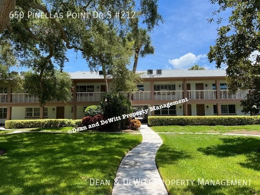 650 PINELLAS POINT DRIVE S UNIT 212 ST PETERSBURG, FL 33705