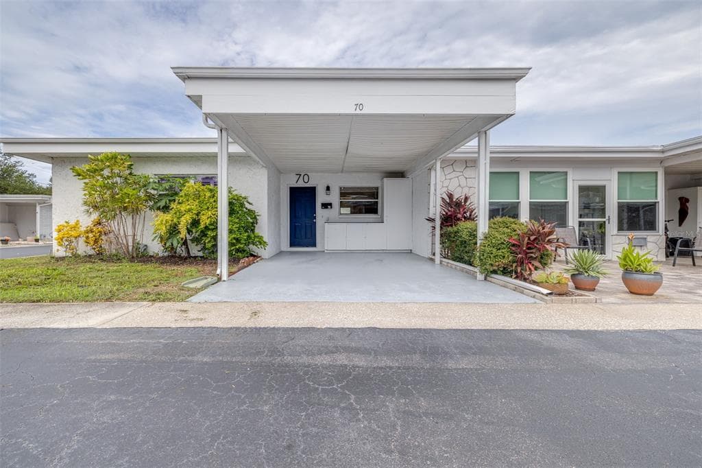 13940 ANONA HEIGHTS DRIVE UNIT 70 LARGO, FL 33774
