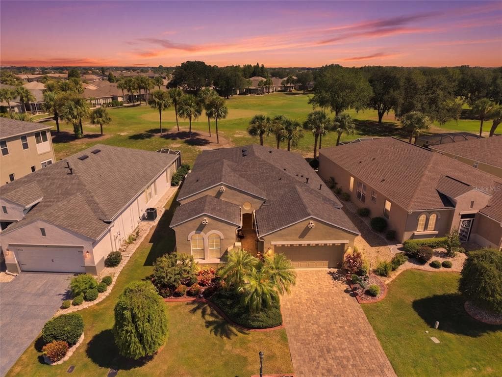 441 NOBLE FAIRE DRIVE SUN CITY CENTER, FL 33573