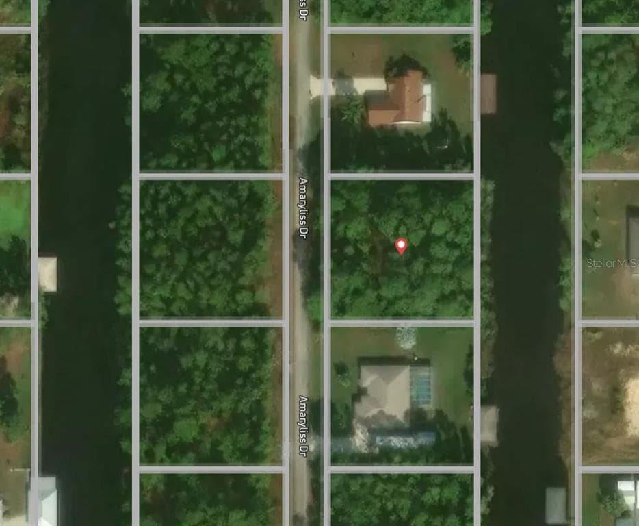 24 AMARYLLIS DRIVE INDIAN LAKE ESTATES, FL 33855